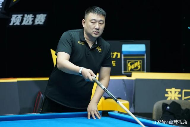 江队抓住机 江队抓住机